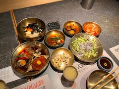-草家酱蟹炭火烤肉店(珲春南路二店)