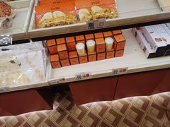 -沪上阿姨·臻选茶饮(上海环球港店)