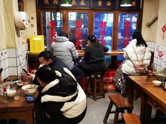 -矮子粉店1985·长沙米粉(湘春路店)