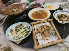 -李东农庄(中南百草园地标店)