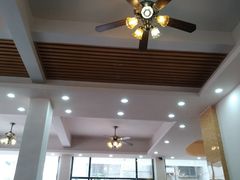 -煲煲掂风味煲仔饭餐厅(西区店)