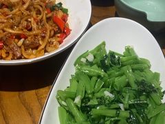 -爱碗亭·鲜炒湖南菜(壹城中心店)