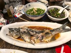 -醉美东江·三文鱼·烧鸡公