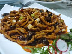 -品味居·首店·大连鲜活海鲜大连菜(东港店)