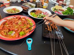 -六福酒馆(秦隆步行街店)