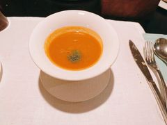 龙虾汤-罗宾斯牛排馆(重庆丽晶酒店)