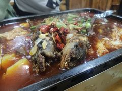 -老东镇啤酒屋海鲜加工·蒸汽海鲜·海鲜烧烤(台东店)