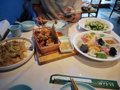 -33号大院·青岛本帮菜(五四广场店)
