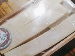 -老牌坊云南鱼豆花火锅(哈西万达店)