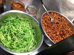 -老王芙蓉蛋卷饼(万达店)