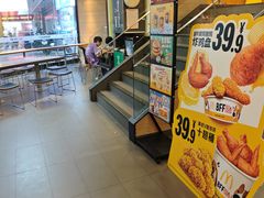 -麦当劳(佛山流行前线店)