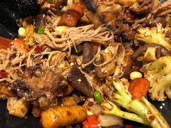 -拿渡麻辣香锅(银泰创意城店)