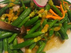 鸡枞菌炒童子黄瓜-辛香汇·现炒川菜(淮海路百盛店)