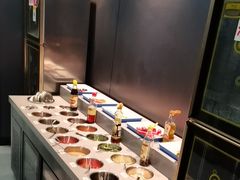 -唯爱KTV聚会餐厅(仙林东城汇店)