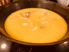 -鲜入围煮花胶鸡海鲜火锅