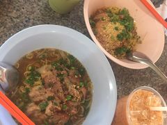 猪脚饭-马里奥明星猪脚饭