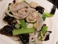 -老广酒楼(樱花店)