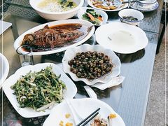 -小陆莲花蟹园农家乐(莲花岛店)