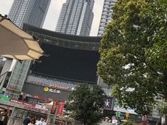 -日月光中心广场
