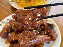 -品鲜村农家菜·阳澄湖大闸蟹(总店)
