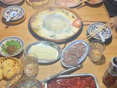 -洱火云南酸菜牛肉火锅(石景山当代商城店)