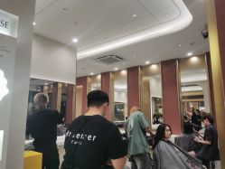 点击看大图 -Kraemer Paris苏豪路易士·嘉玛发廊