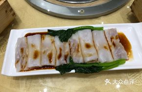 Tea Tree Mushroom Pork Sausage
