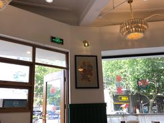 靠窗位-堂屋糖水店(愚园店)