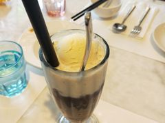 -港丽餐厅(高德置地店)