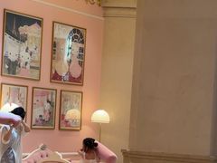 -安吉银润锦江城堡酒店(Hello Kitty主题乐园店)