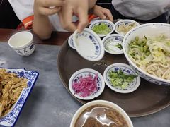-海碗居老北京炸酱面(增光路店)