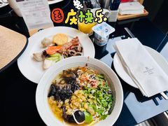 -上海漕河泾万丽酒店