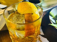 -拾光音乐餐酒吧(告庄星光夜市店)