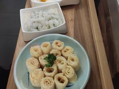 -左庭右院鲜牛肉火锅(浦江欢乐颂店)