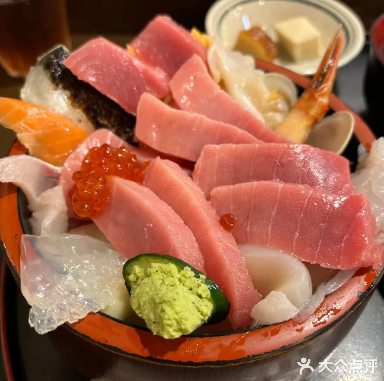 一个人也要来吃的日料海鲜刺身金枪鱼生饭…