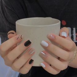 -UU·NAIL美甲美睫專門店