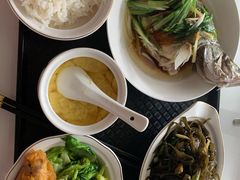 -爱的果实月嫂育婴师(世纪东方店)