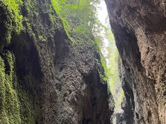 -龙水峡地缝景区