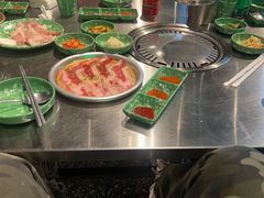 -欧巴炭烤肉오빠숯불구이(南京东路店)