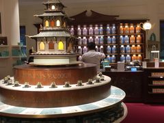 -The Diamond Jubilee Tea Salon at Fortnum & Mason