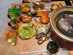 -闻老头·菊花炭烤肉(D11店)