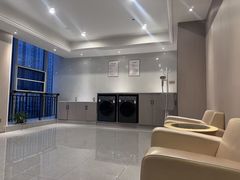 -维也纳酒店(重庆西站巴国城店)