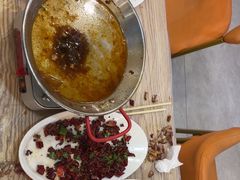 -江城燕子大排档(江汉路步行街店)