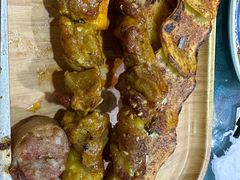 -乡村馕坑肉·烧烤·新疆菜·本地人更爱吃(阿勒泰首店)