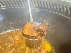 -雪乡人家东北菜·铁锅炖一切(高斯路店)