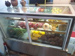 水果柜-津椰本·海南正宗椰奶清补凉(店一店)