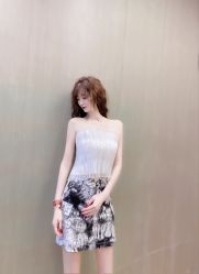 -HAIR HERE造型