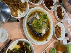 酱椒蒸鱼头-小辣椒(华富店)