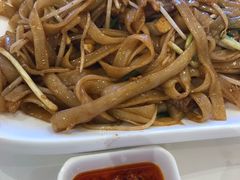 干炒牛河-粤珍轩.创始店.始于2001(含光门店)