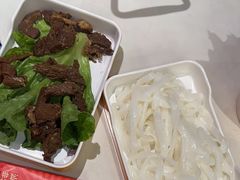 -八合里潮汕鲜牛肉火锅(上海汇智广场店)